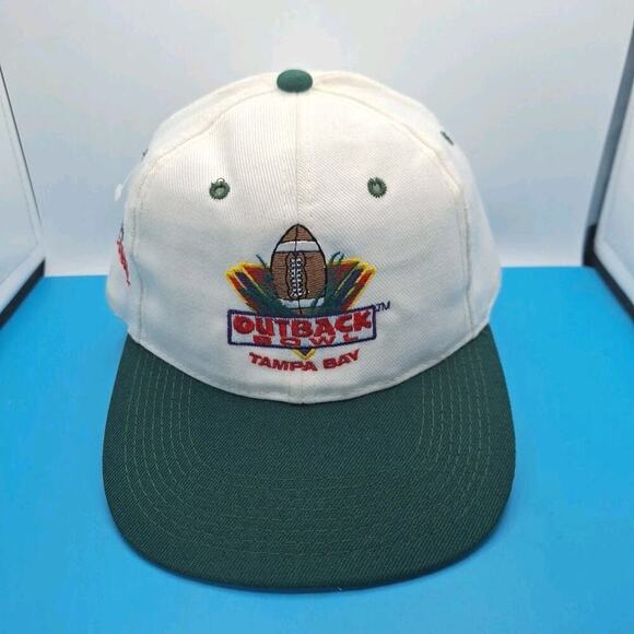 Vintage 2002 Outback Bowl Snapback Hat George VS Wisconsin Cap White Wool NCAA - Picture 1 of 8